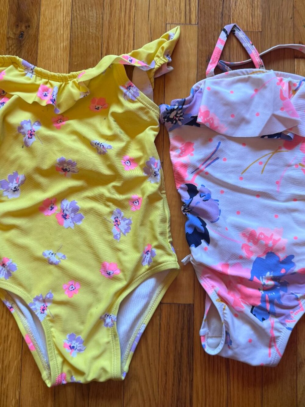 Old Navy 2T bathing suits